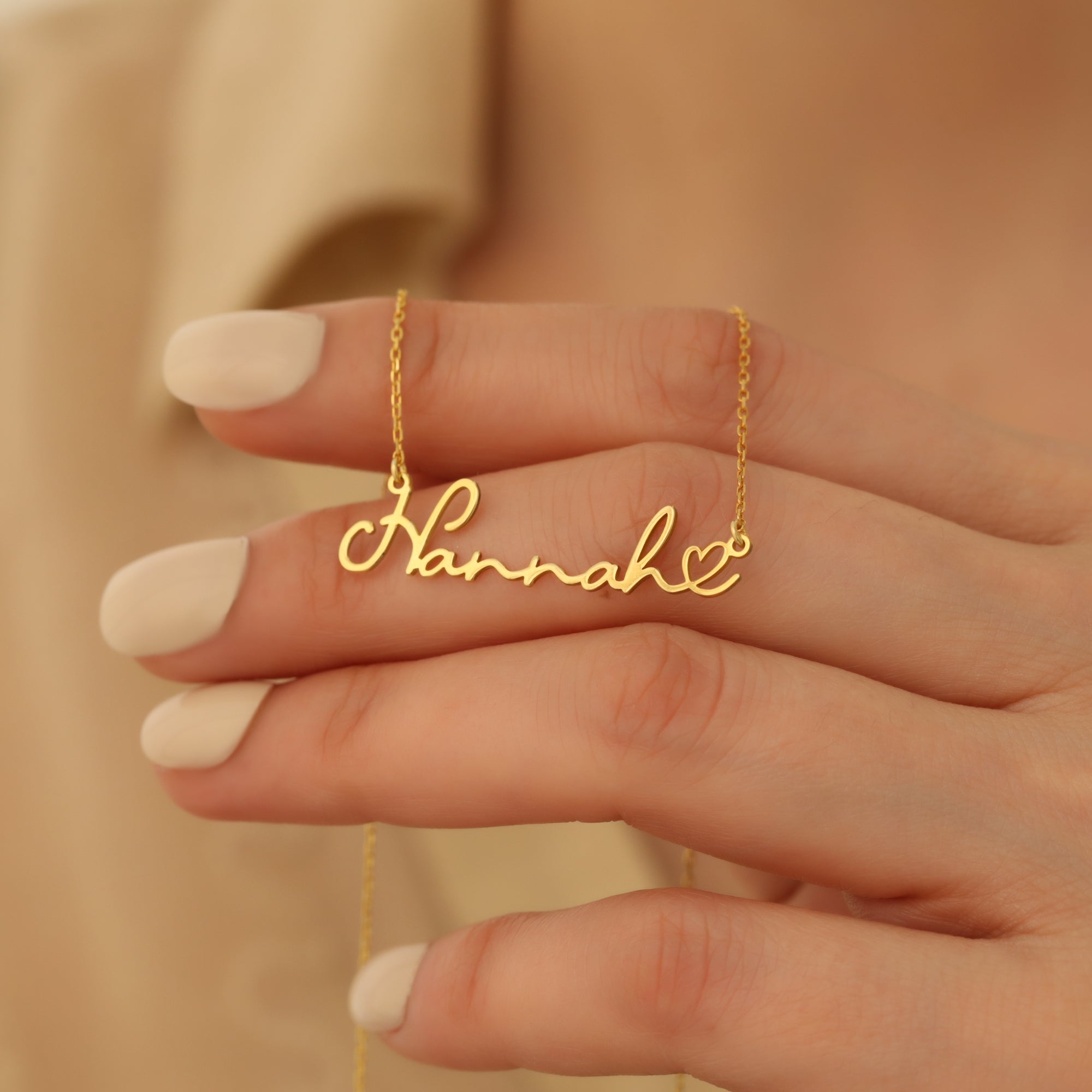 Horızontal Name Neclace